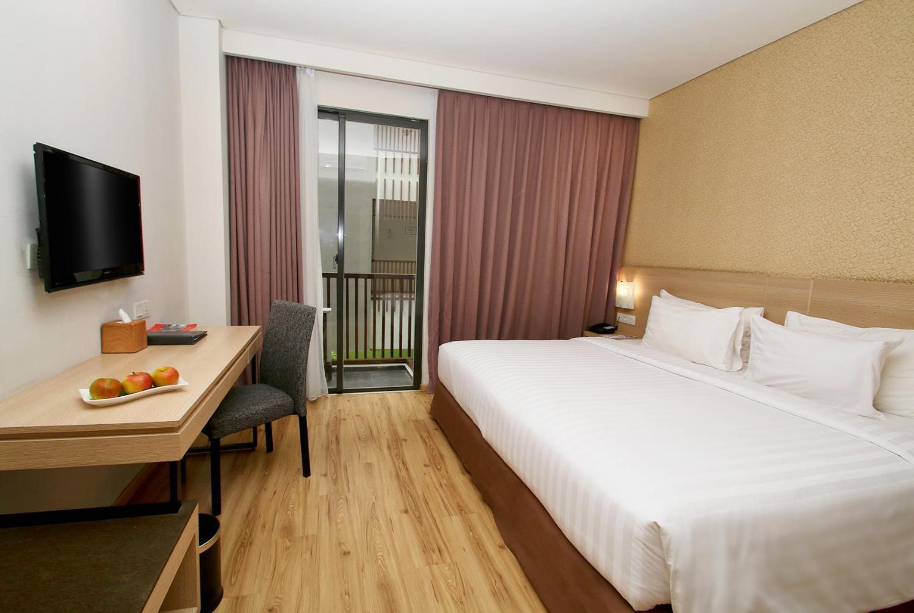 Swiss-Belhotel Соронг Екстериор снимка