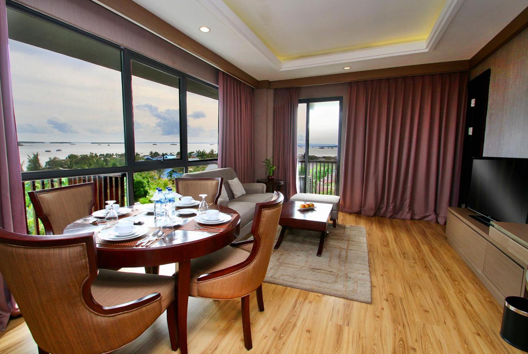 Swiss-Belhotel Соронг Екстериор снимка