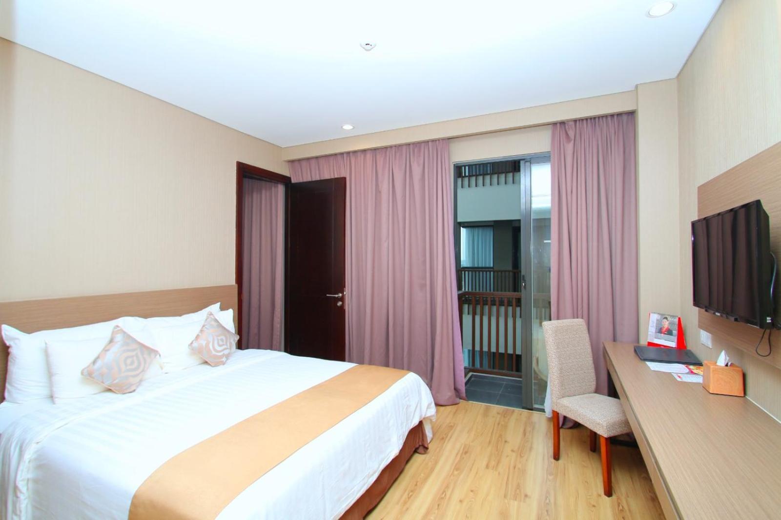 Swiss-Belhotel Соронг Екстериор снимка